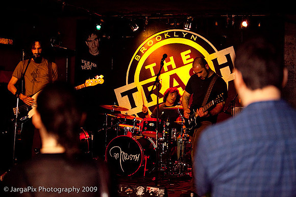 In_Musth@Trash_Bar-069.jpg