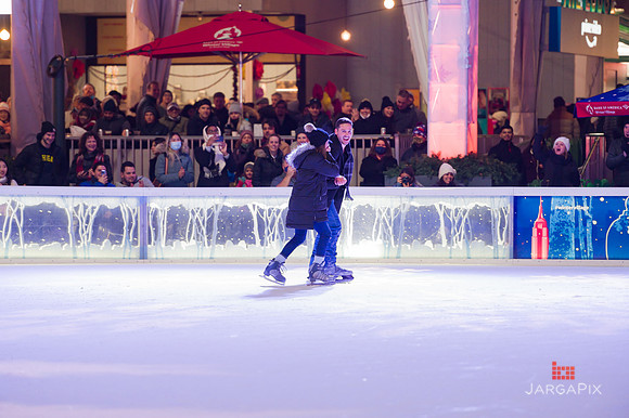 Sean_Adrie_Proposal_Bryant_Park-020