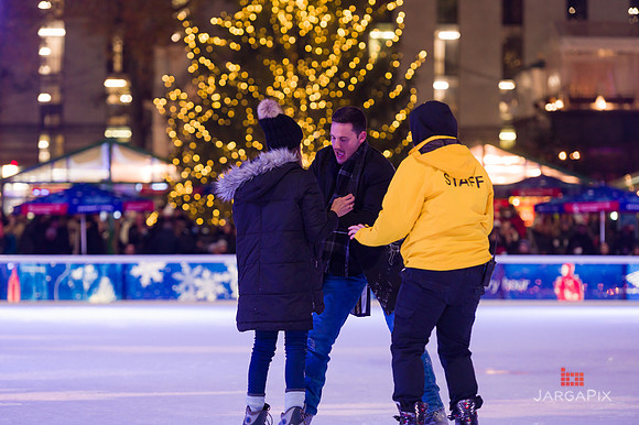 Sean_Adrie_Proposal_Bryant_Park-018