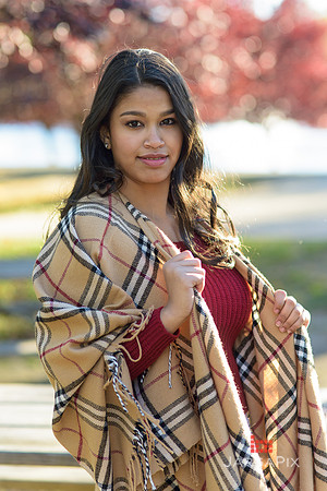 Destenie_Sweet_16_Portraits-012