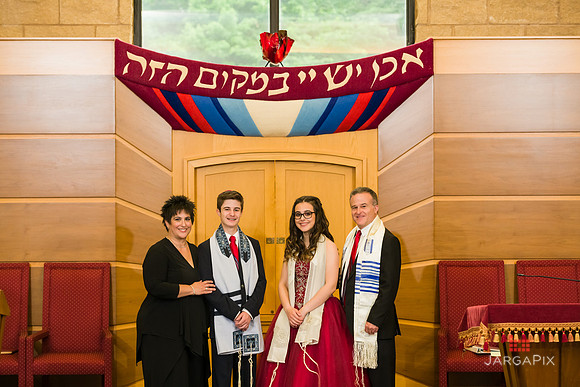 Sydney_Matthew_Bnei_Mitzvah-081