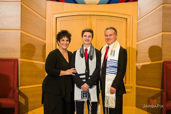 Sydney_Matthew_Bnei_Mitzvah-077