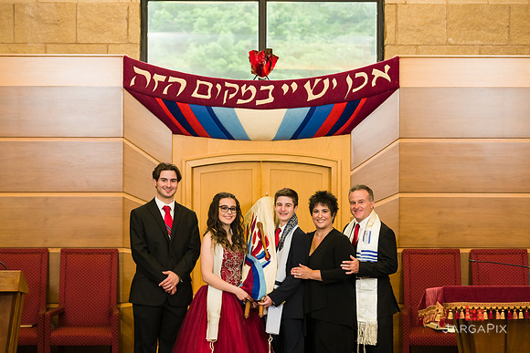 Sydney_Matthew_Bnei_Mitzvah-100