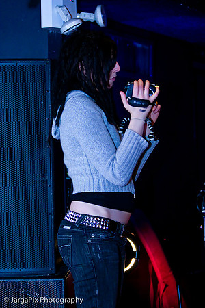 In_Must@CC-195